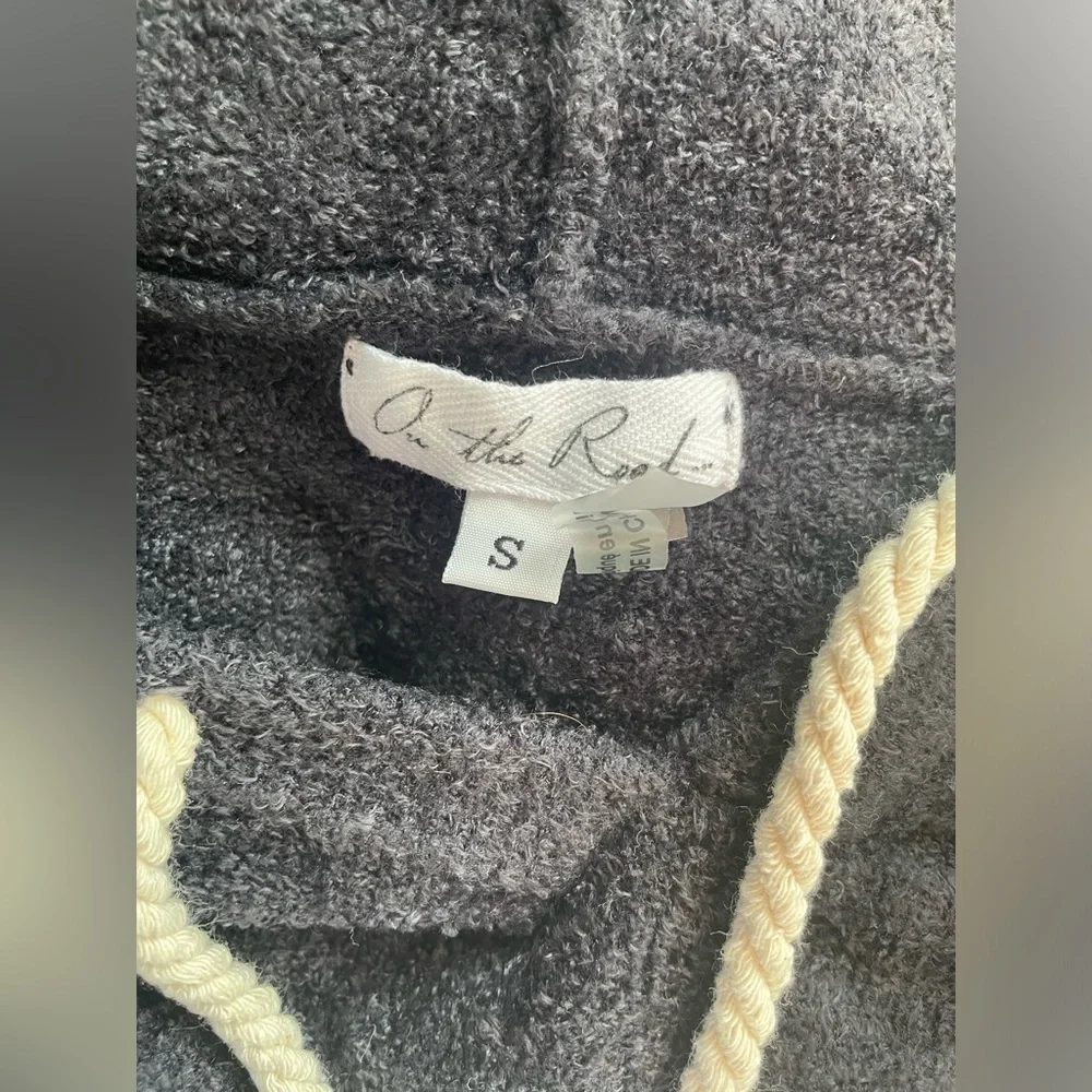 On The Road Black Velvety Soft Rayon Blend Hoodie, Small, Casual Loungewear - Picture 5 of 7